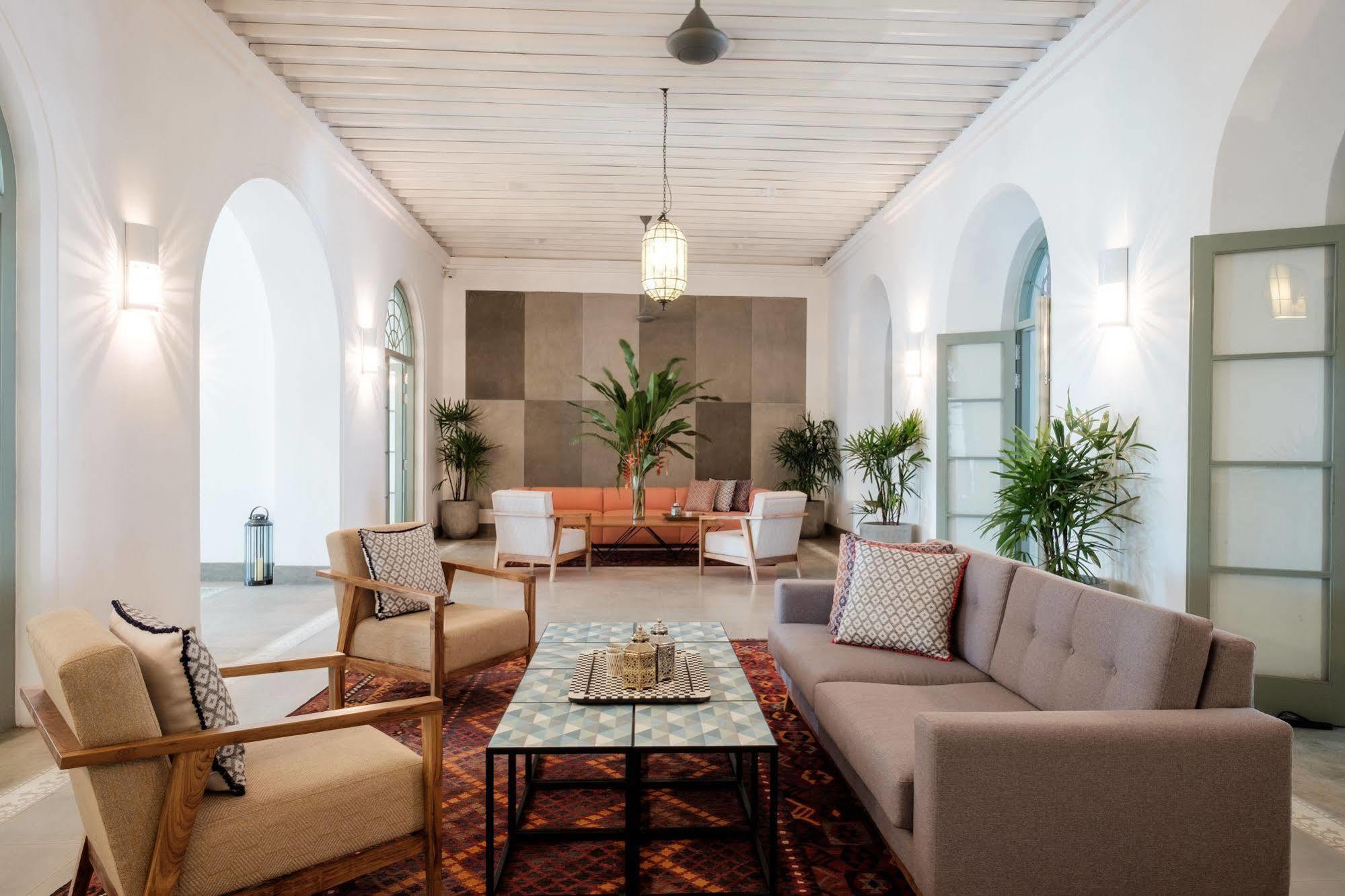 Bazaar Hotel 5*